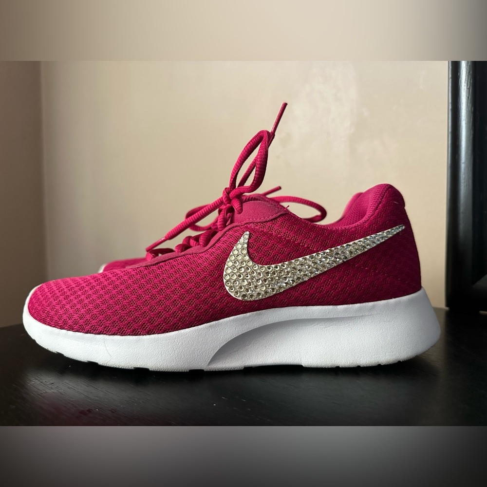 NIKE RUNNING SNEAKERS
